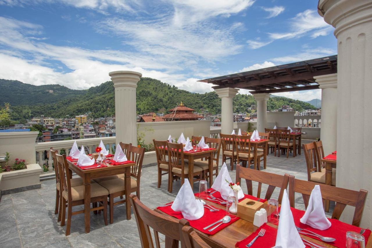 Hotel Portland Pokhara Buitenkant foto